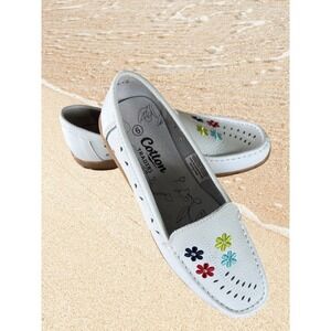 Cotton Traders Womens Leather Embroidered Loafers White Floral UK 6 US 8 Comfort